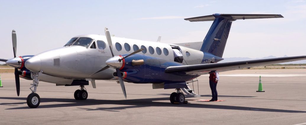 Advanced Air aircraft at Las Cruces International Airport. The City of Las Cruces will discontinue subsidized passenger service between Las Cruces and Albuquerque effective June 30, 2026.