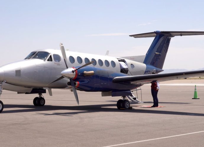 Advanced Air aircraft at Las Cruces International Airport. The City of Las Cruces will discontinue subsidized passenger service between Las Cruces and Albuquerque effective June 30, 2026.