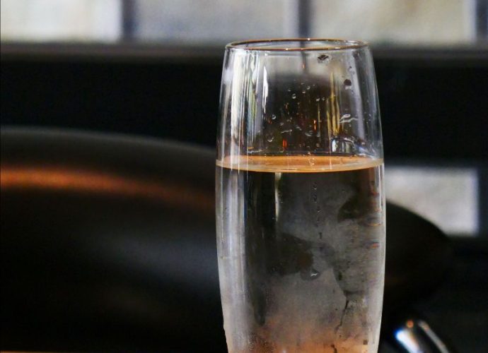 Glass of drinking water representing a Las Cruces Utilities warning about a scam involving unauthorized water quality flyers. Photo courtesy: Bravo Mic Communications, LLC.